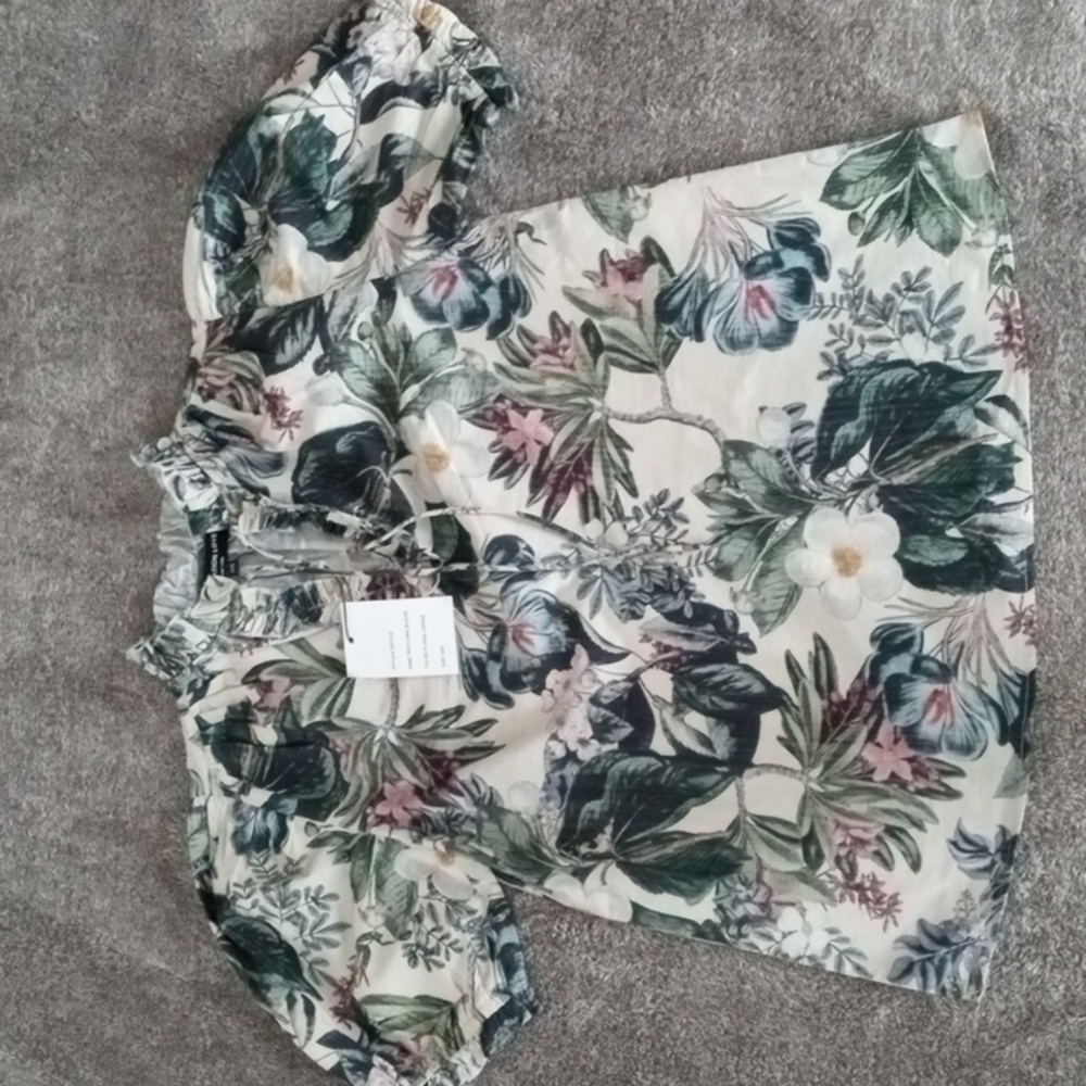 Generation Love NWT Peri Blouse Floral Jungle